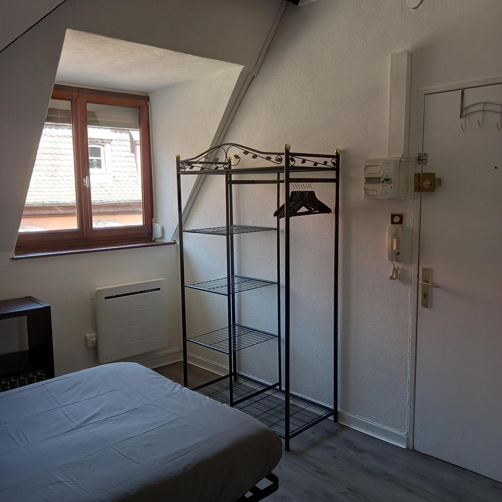 Colmar: Studio Dans Le Centre Historique Bagian luar foto